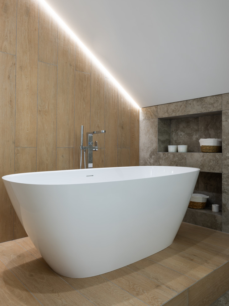 Двухэтажный дом с террасой площадью 170 м²