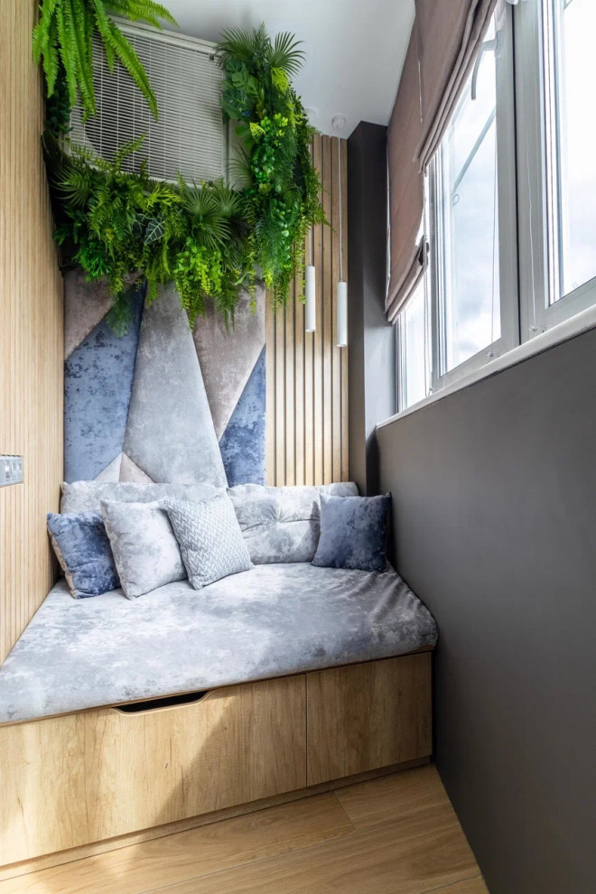 Обложка проекта: Мебель изготовлена по дизайн проекту Анатолии Моисеенко.