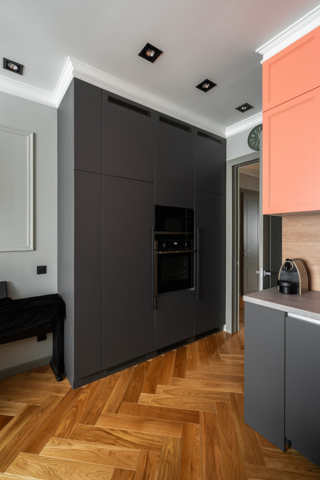 Небанальный лососевый в сочетании с серым