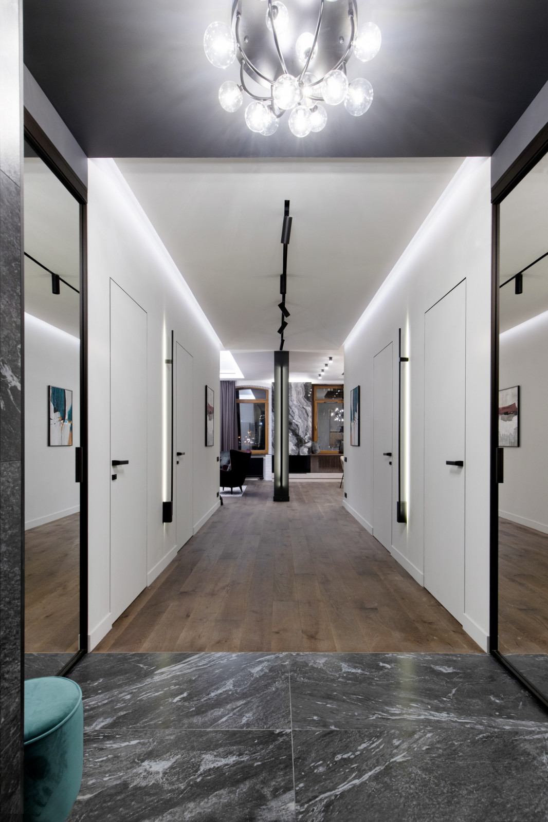 Квартира в центре Москвы для молодой девушки