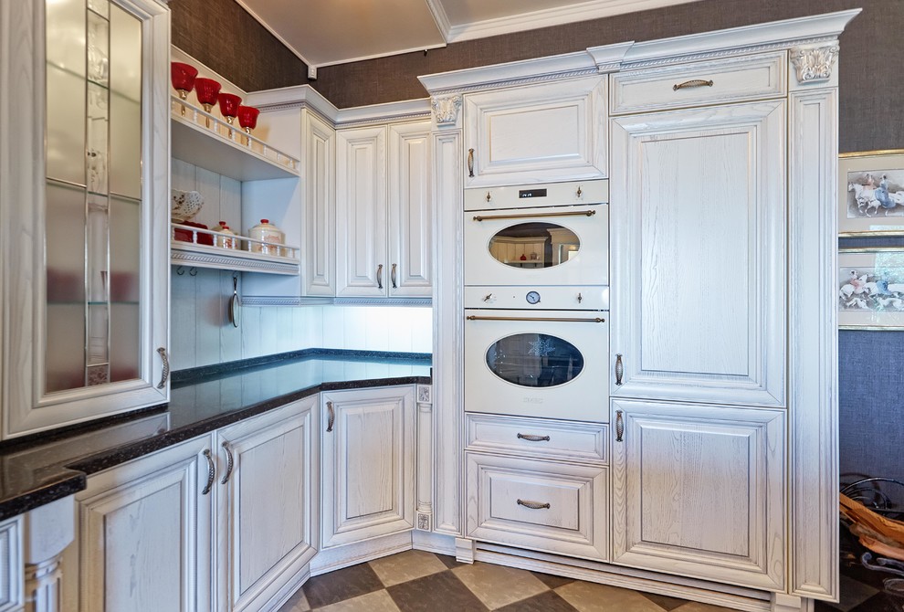 Дом на Соленом озере