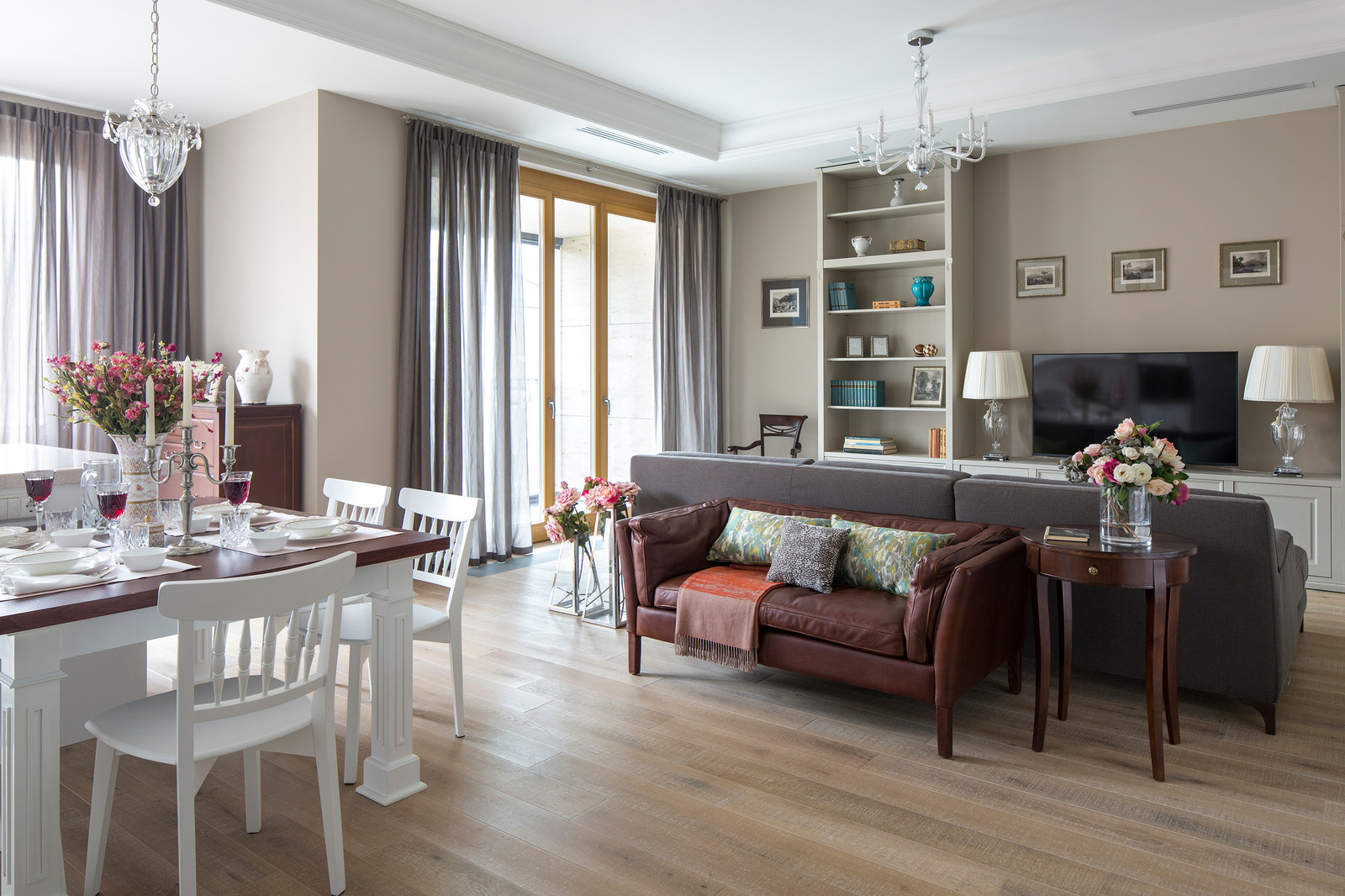 Houzz тур: Квартира с коктейльной зоной