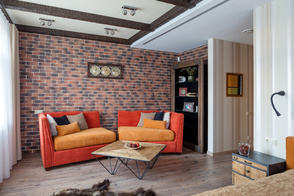 Двухэтажный дом с цокольным этажом и мансардой