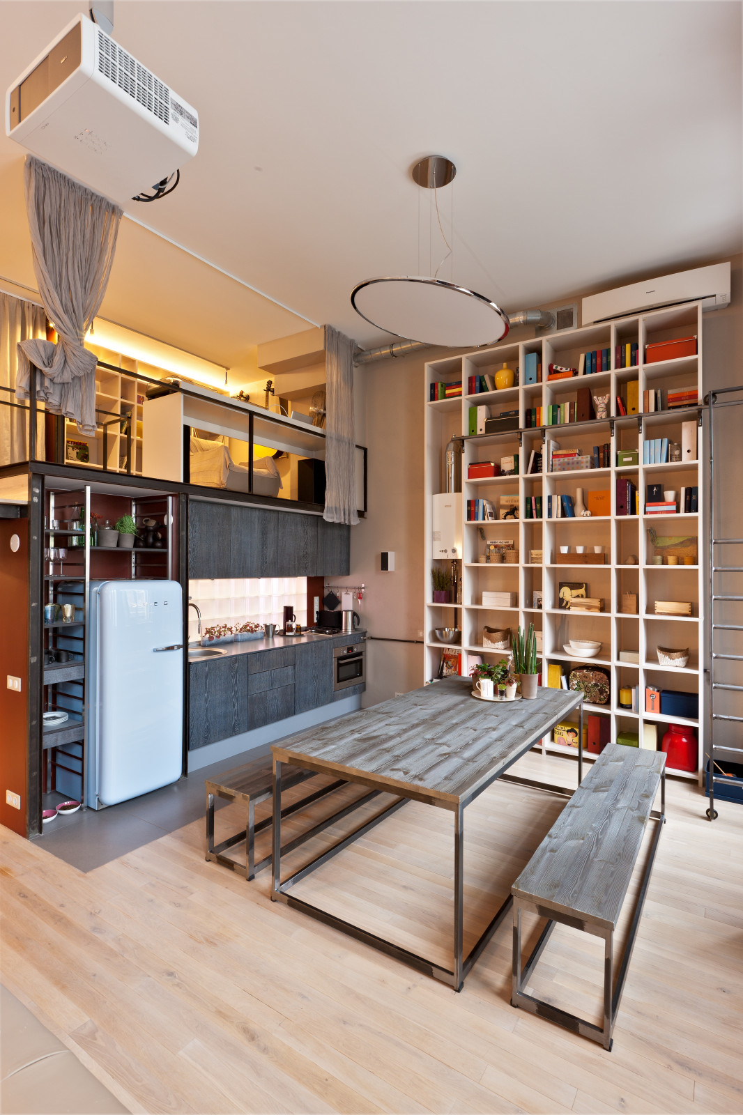 ЛОФТ на ЗАГОРОДНОМ