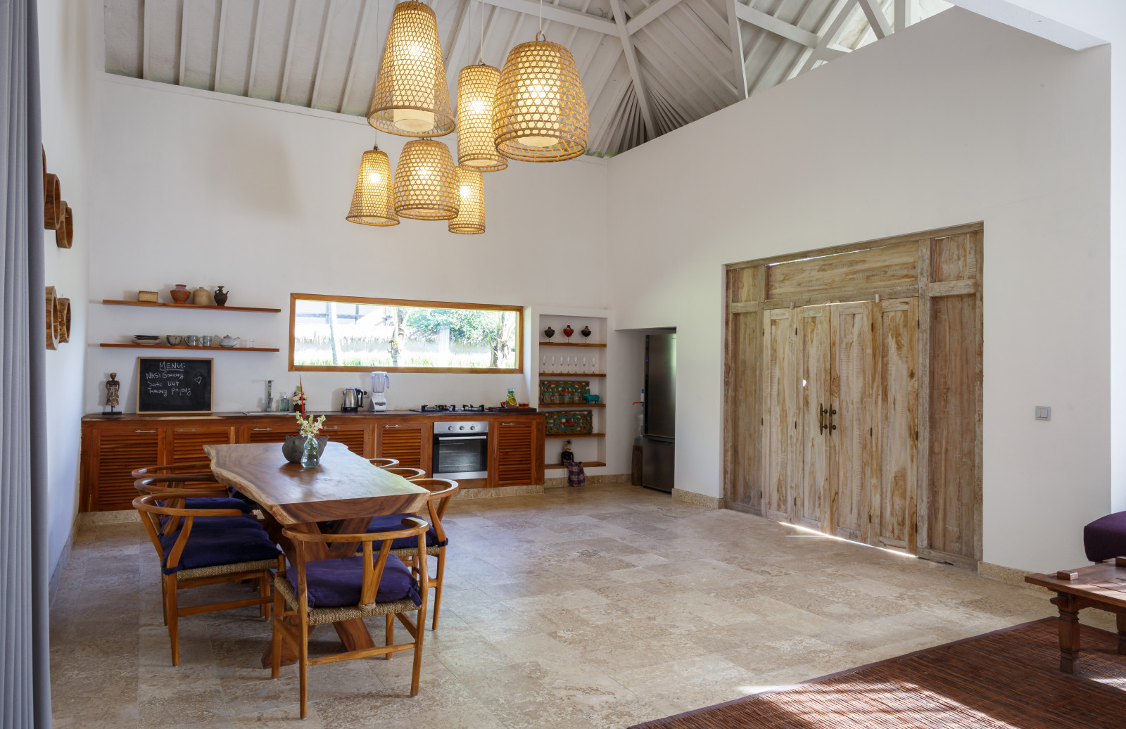 В гостях: Зимний дом в Убуде для русской семьи