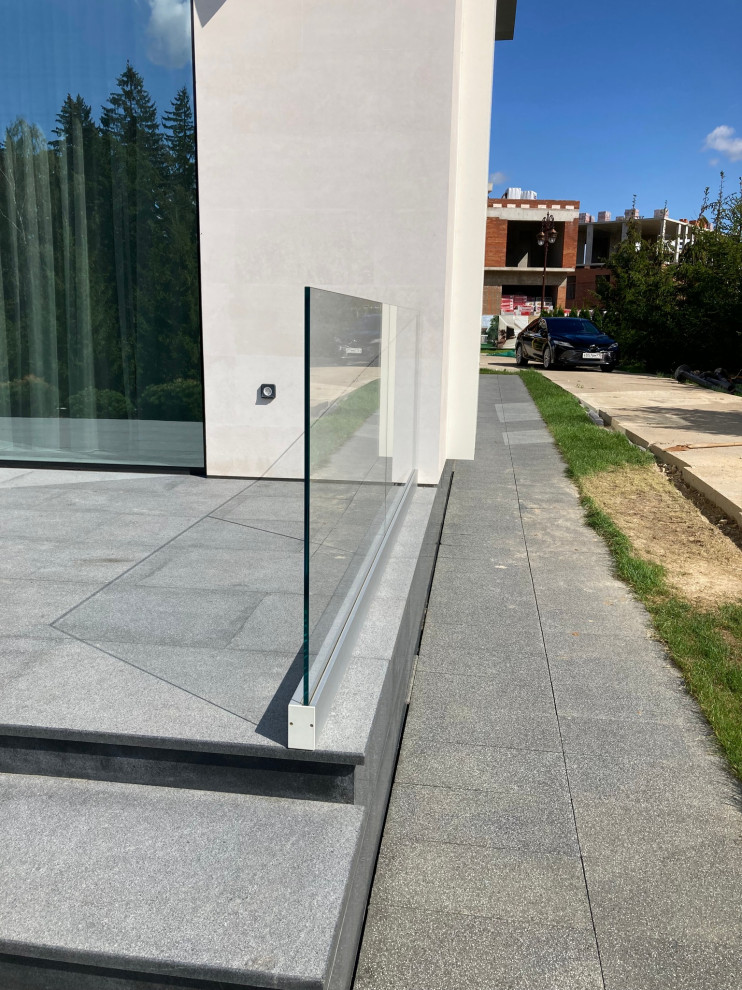 Стеклянные ограждения