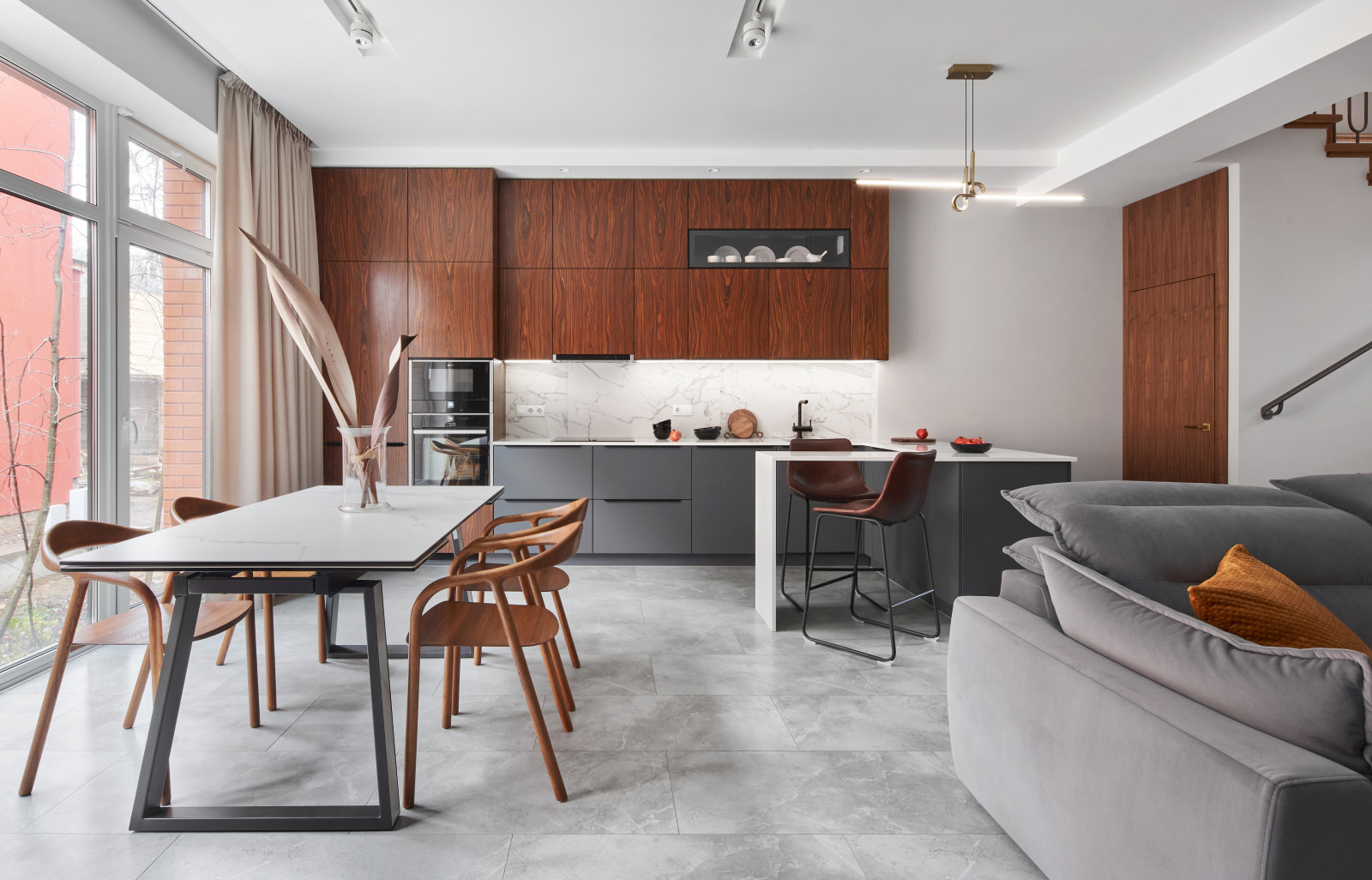 Обложка проекта: Таунхаус в Лисьем Носу