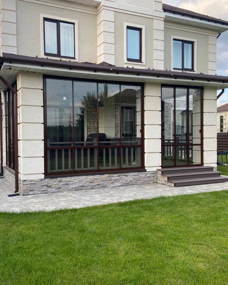 Раздвижное остекление веранды Люксист