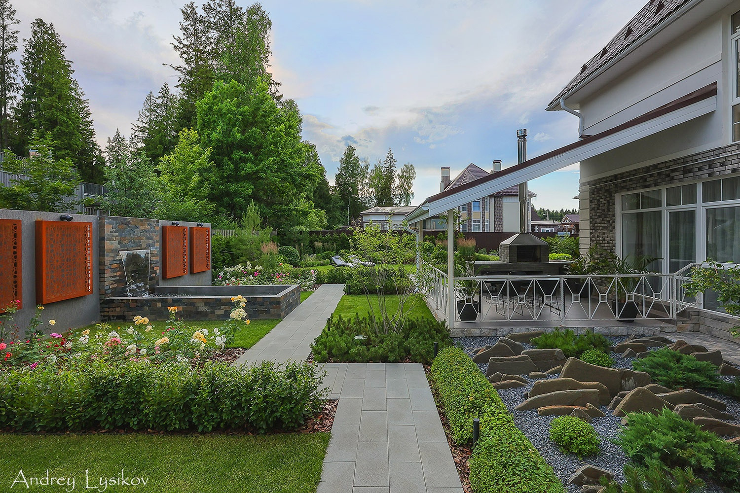 Ландшафтная фотосъемка коттеджного участка