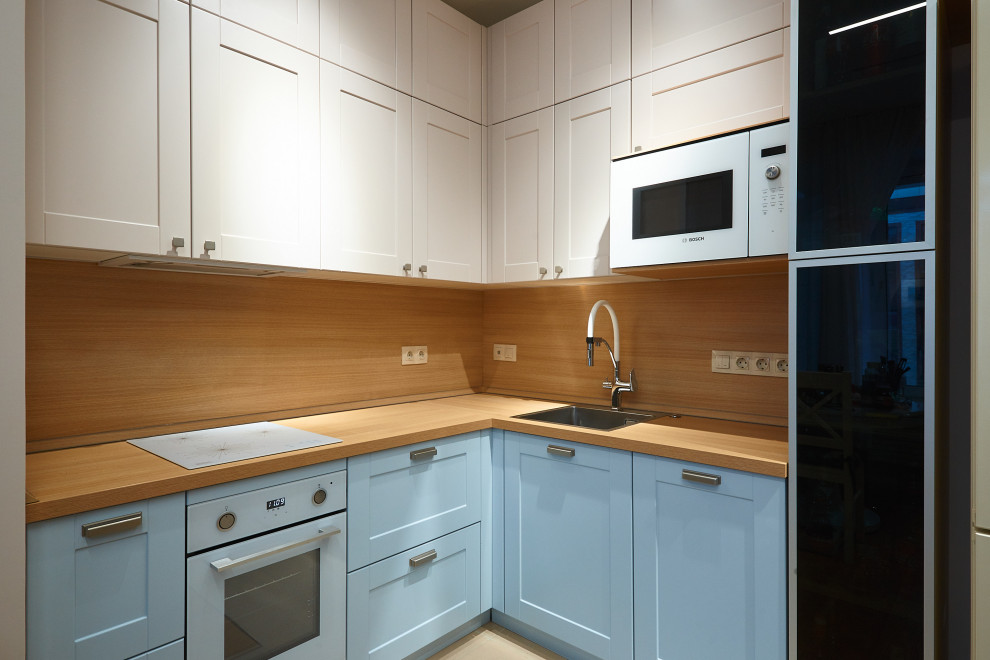 Кухня из эмали и шкаф для хранения