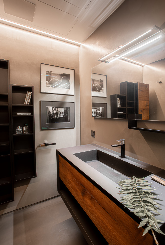 Квартира на набережной