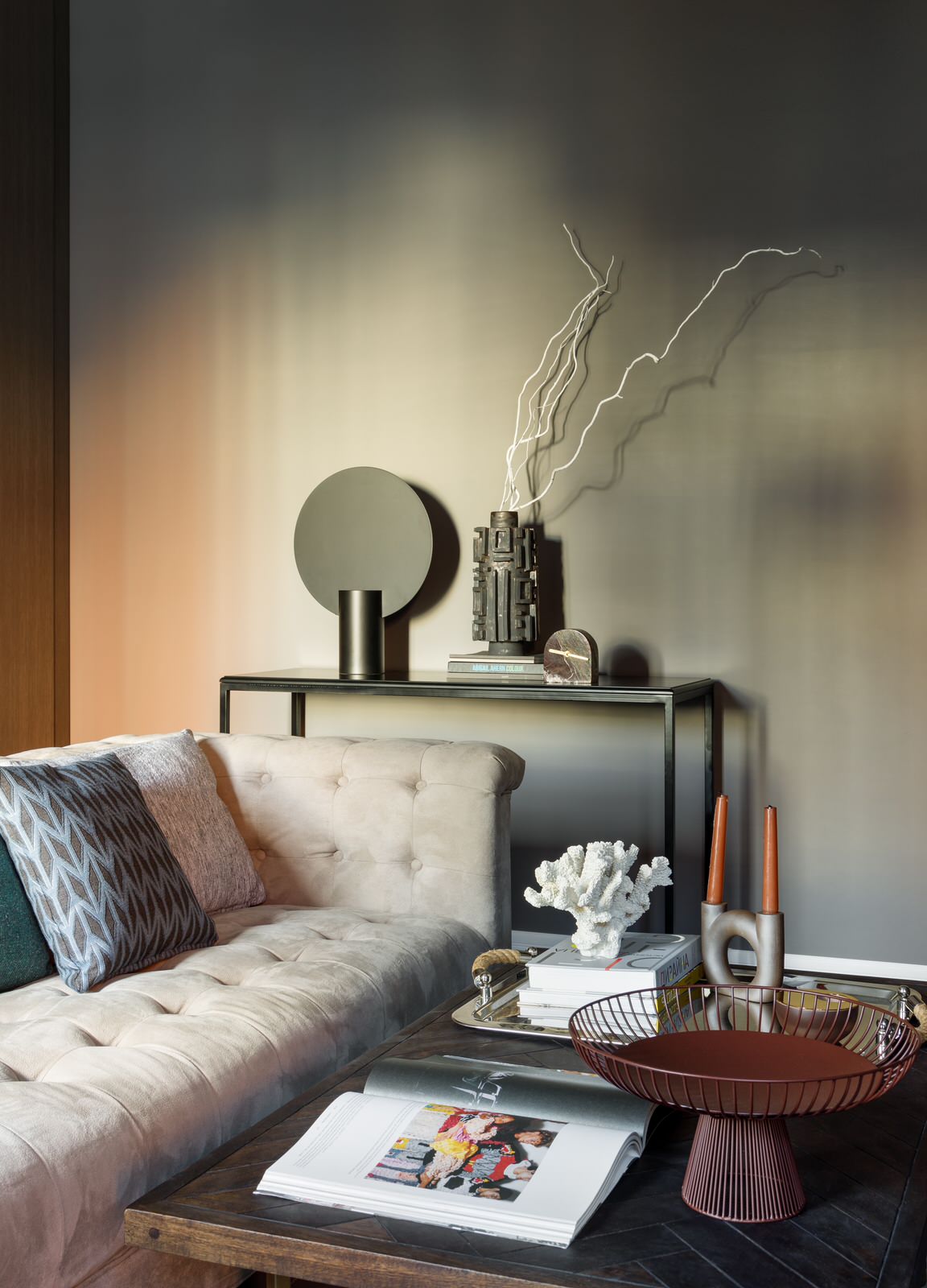 Квартира в старом жилом фонде в центре Москвы.