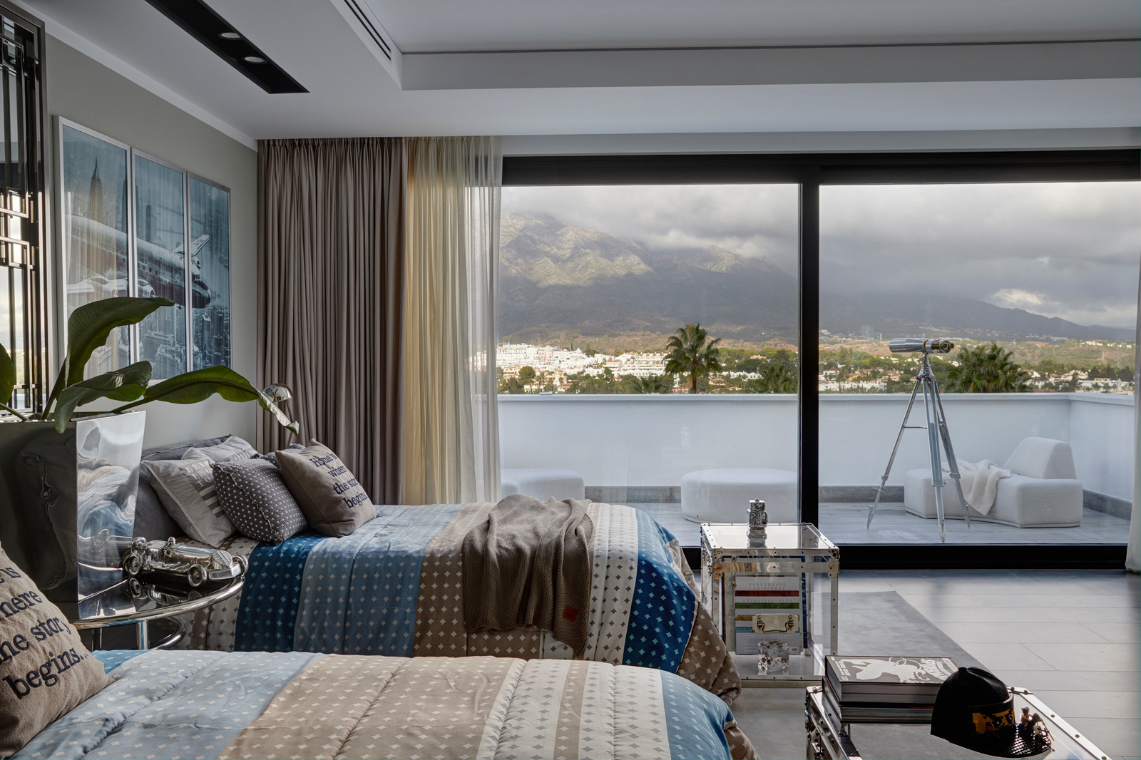 Вилла в Испании