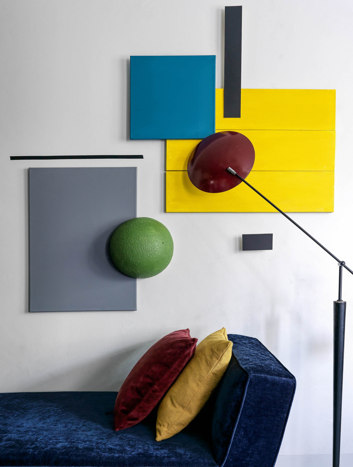 Geometric small apartment