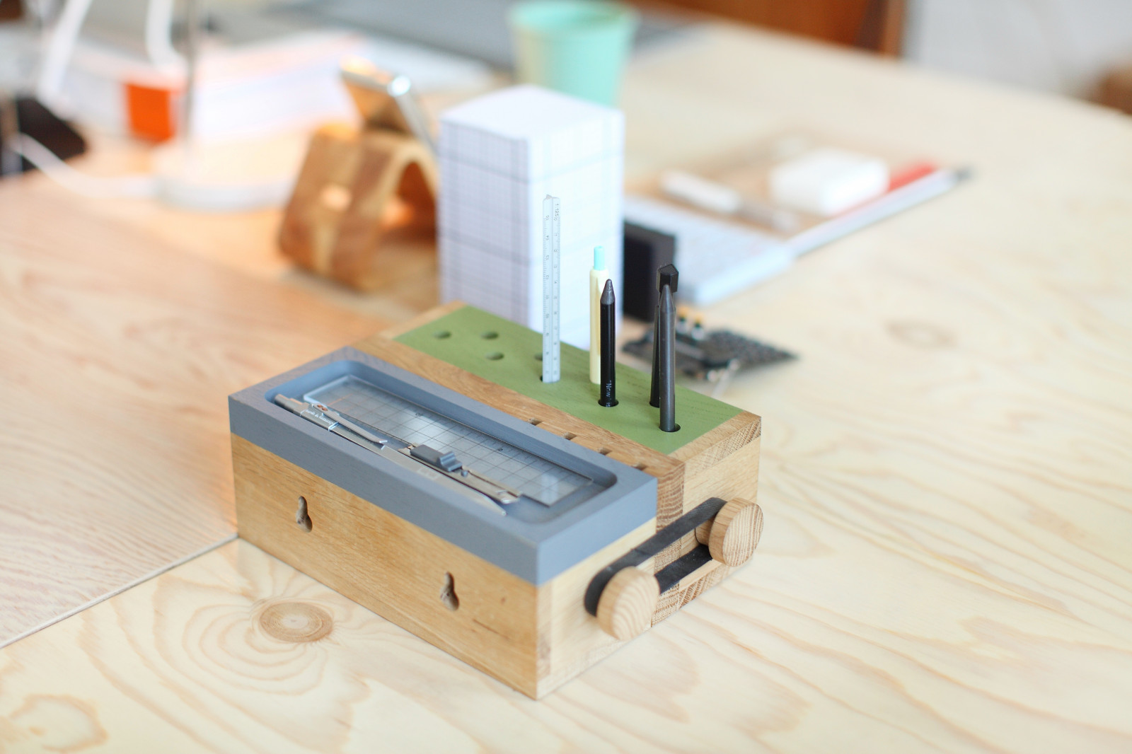 Портрет: Студия Facultative Works