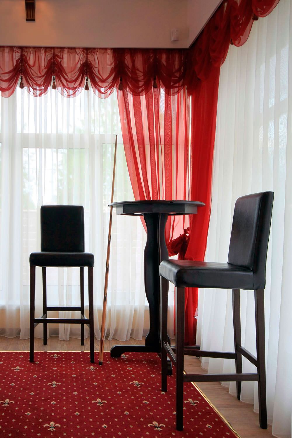 Бильярдная