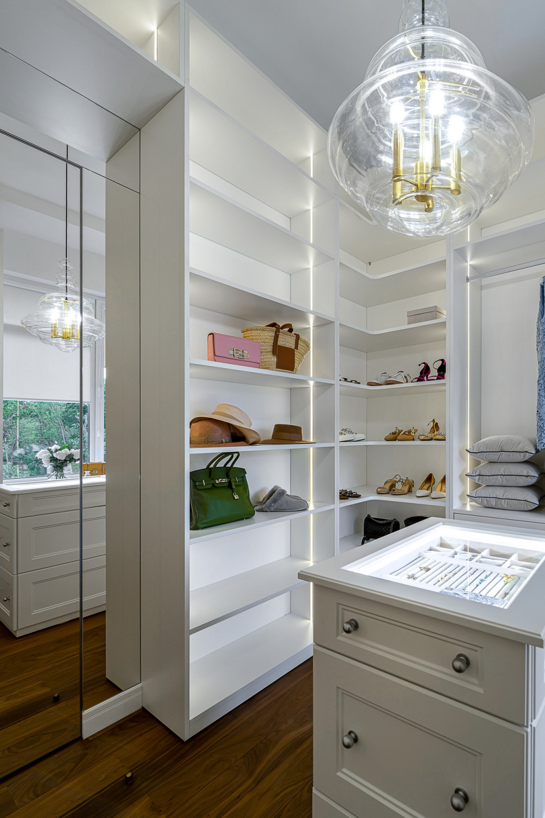 Яркий Уютный Современный