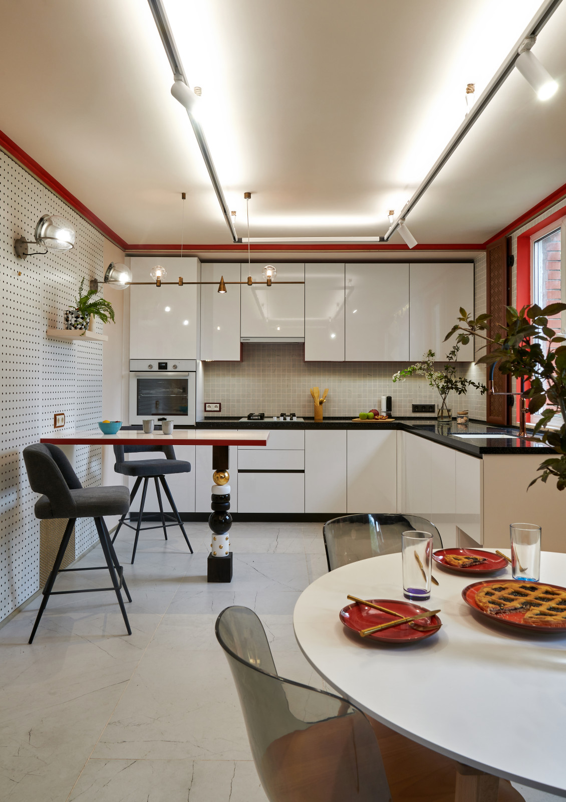 Обложка проекта: Харизма