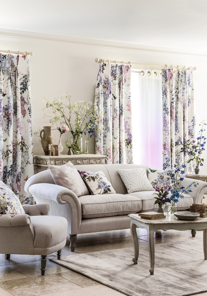 Ткани и обои Waterperry от Sanderson