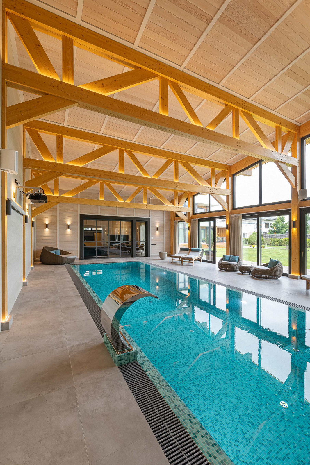 Бассейн и СПА комплекс по технологии фахверк