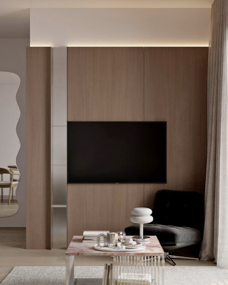 Квартира с розовым мрамором