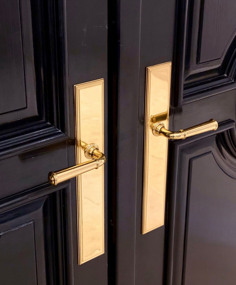 Обложка проекта: Мебельные ручки