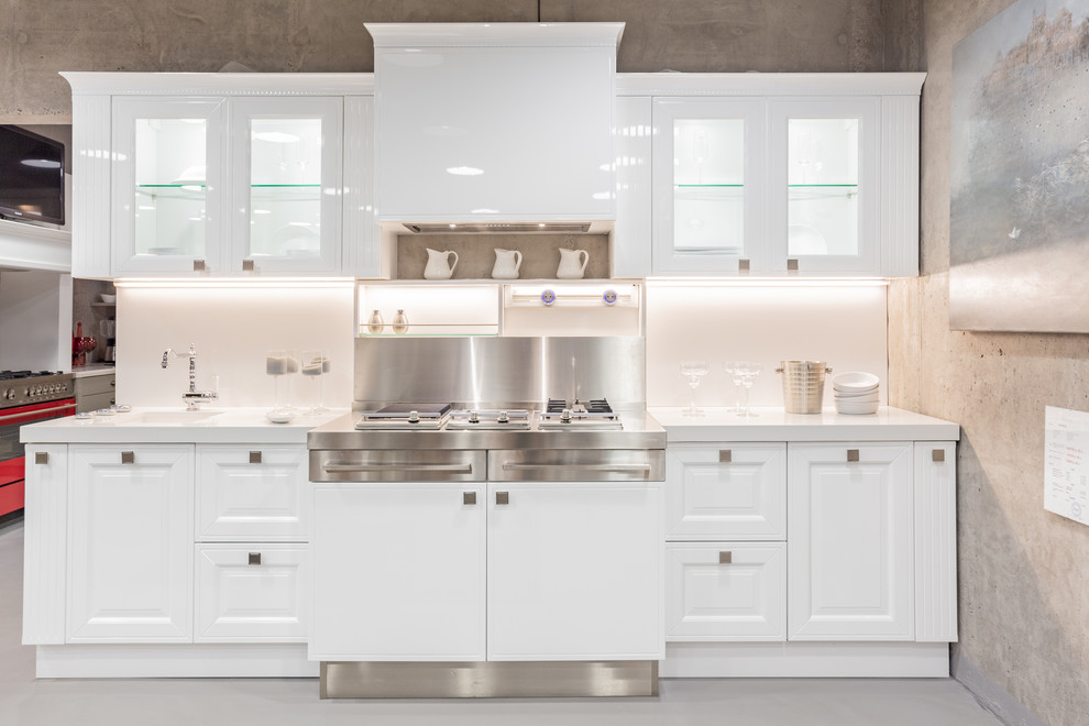 Giulia Novars, Москва ул. Мосфильмовская, д.53