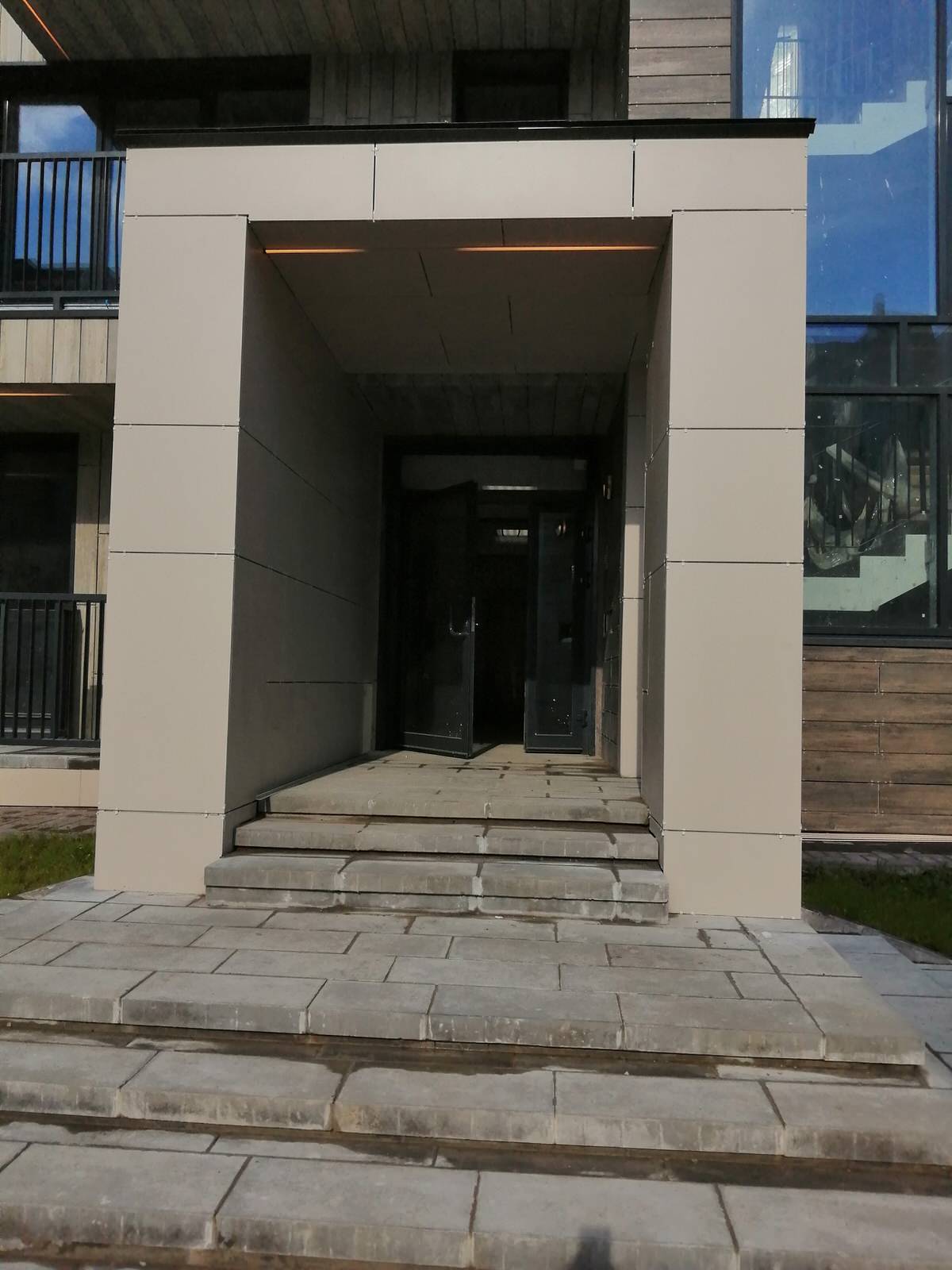 Охта парк 30