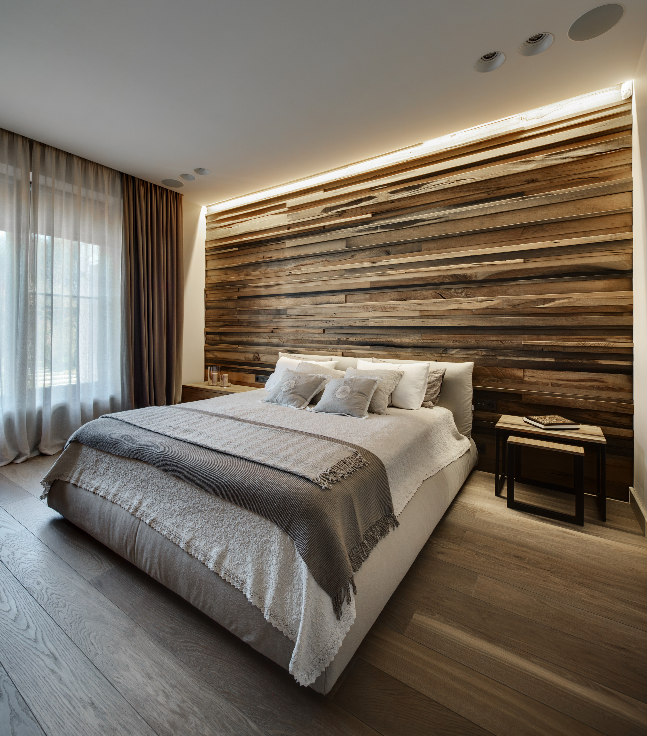 Houzz Украина: Дом с гардеробной под крышей для молодой семьи