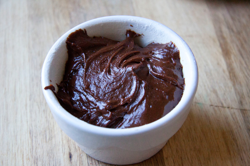 Рецепты: Фондан с двумя видами шоколада и малиной