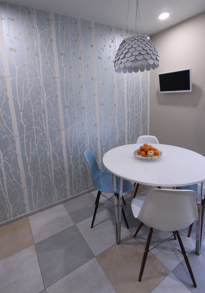 Обложка проекта: Новая жизнь для старой кухни