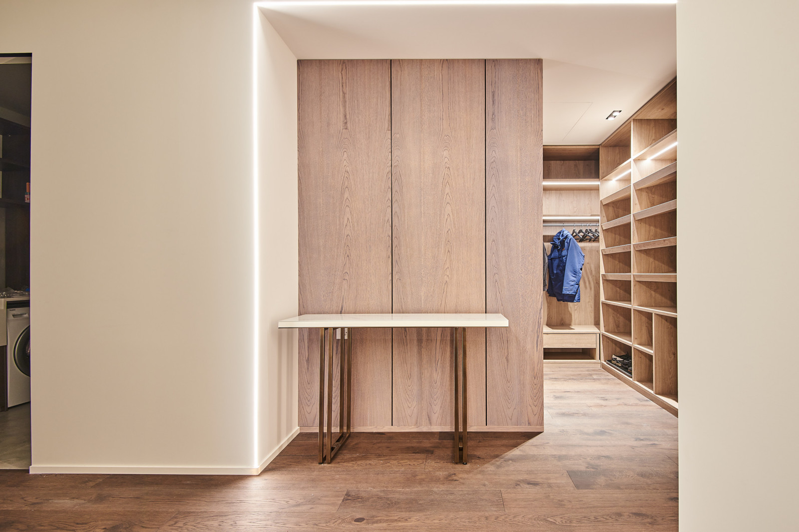 Смольный проспект