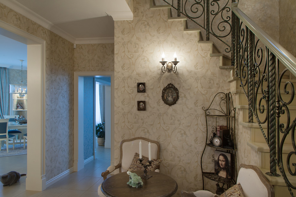 Гостиная, прихожая и холл в Классическом стиле. Фото реализованоного проекта