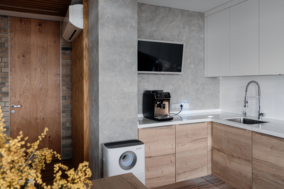 Авторская фактура декоративной штукатурки в квартире с террасой