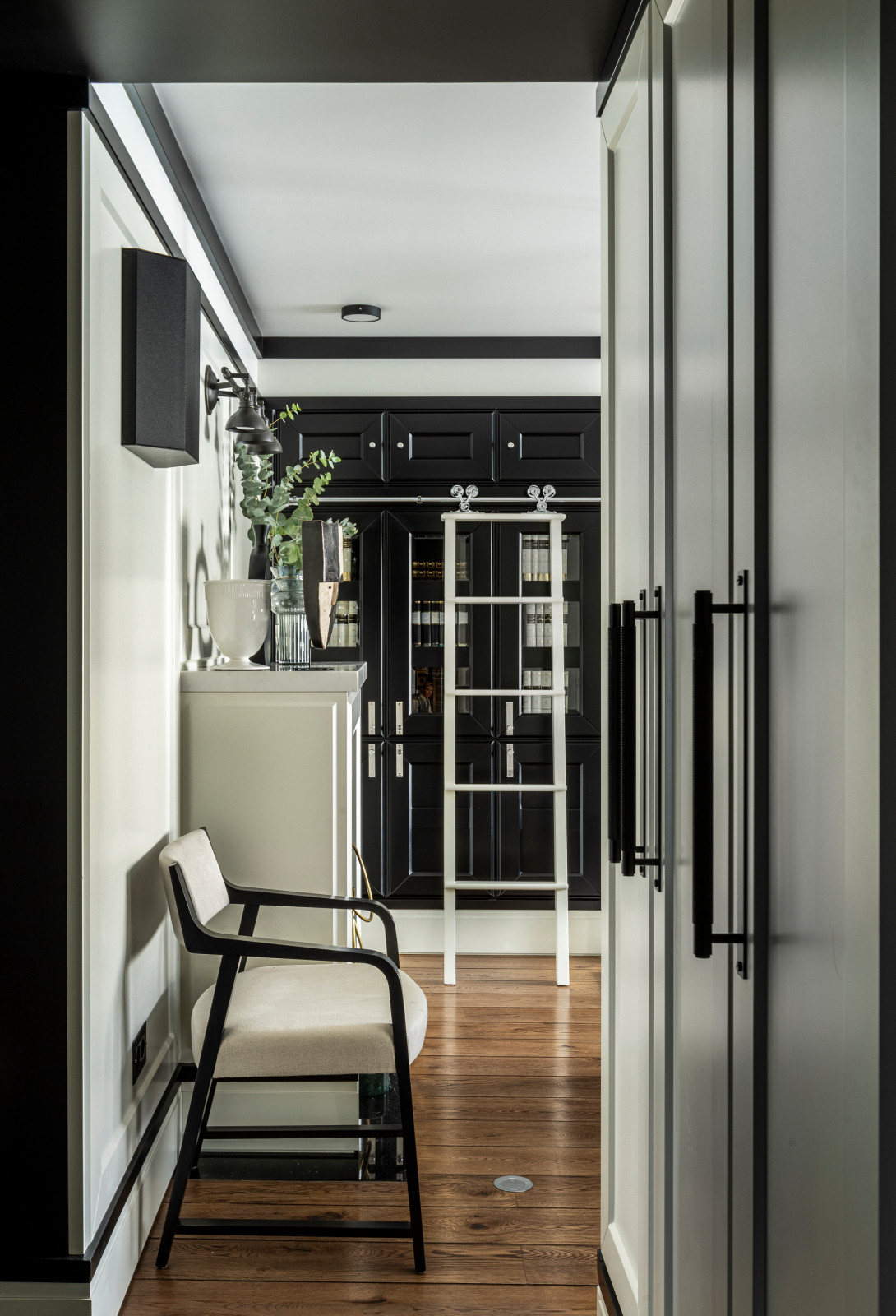 Квартира в 1-м Вражском переулке