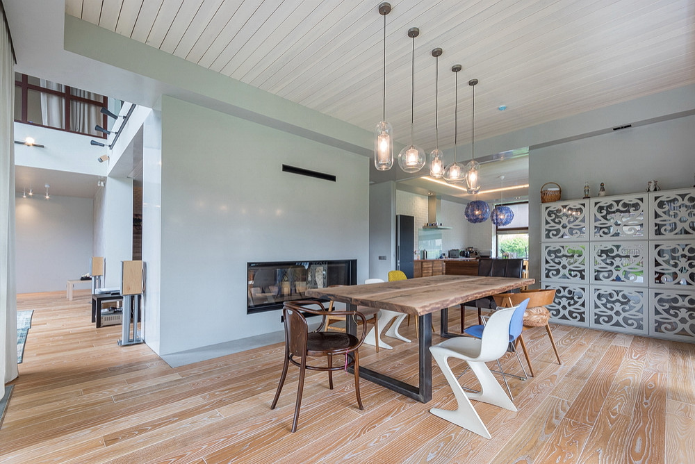 Стол из ореха 2400х1100