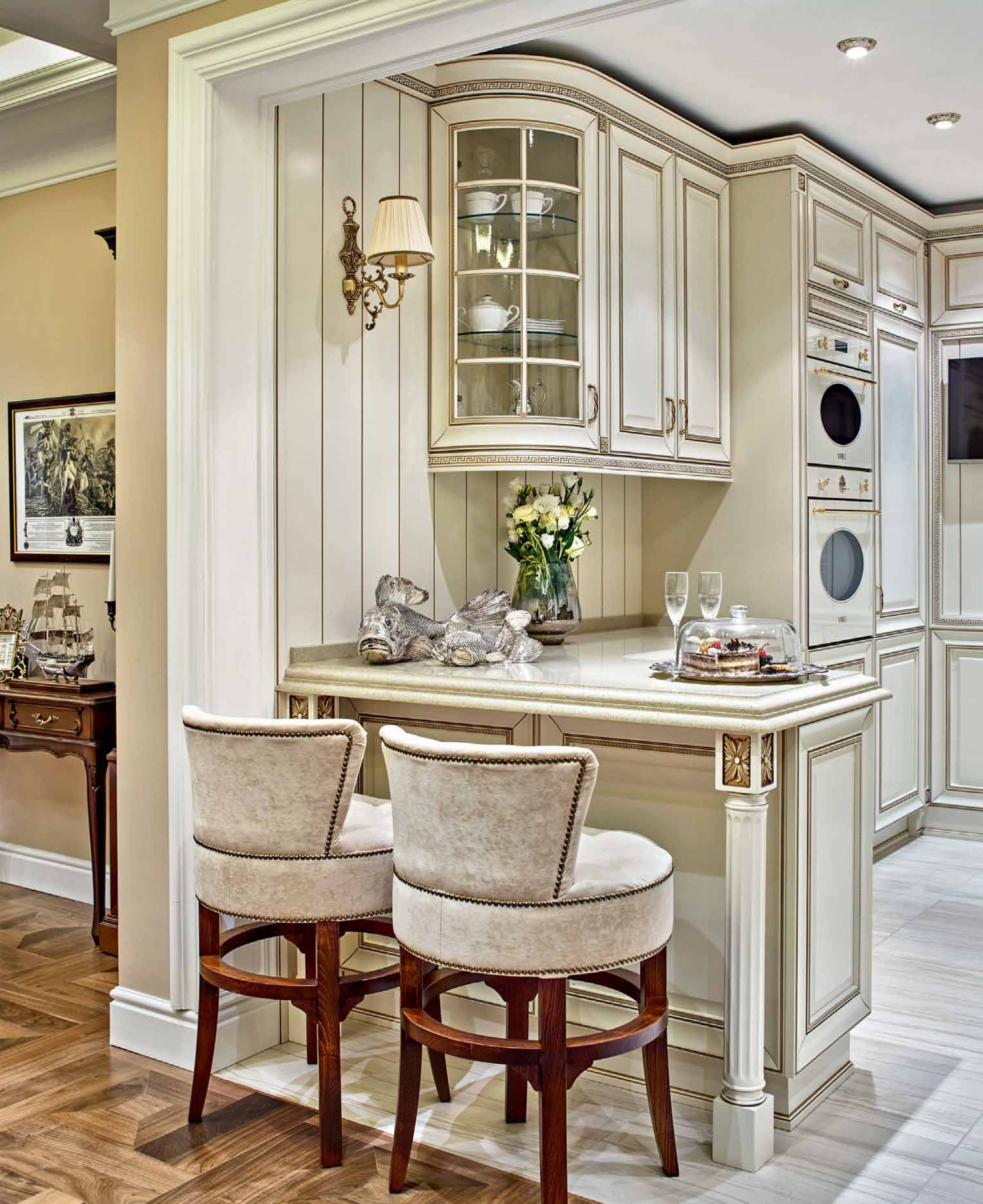 Houzz тур: Сдержанная классика в московской квартире