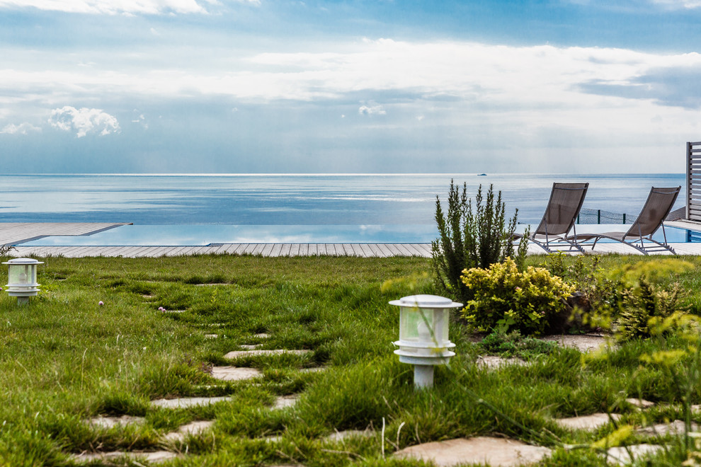 Вилла в пос. Мысхако с панорамным видом на море.