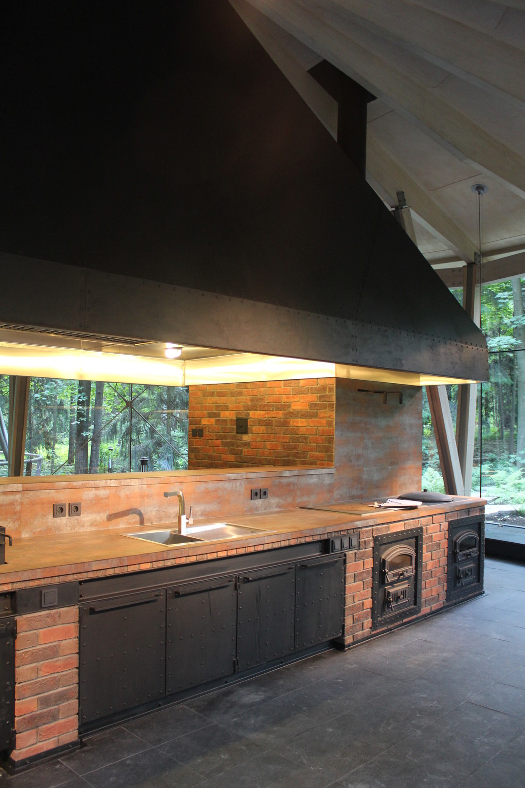 Кирпичная кухня в стиле Лофт/Brick loft style kitchen