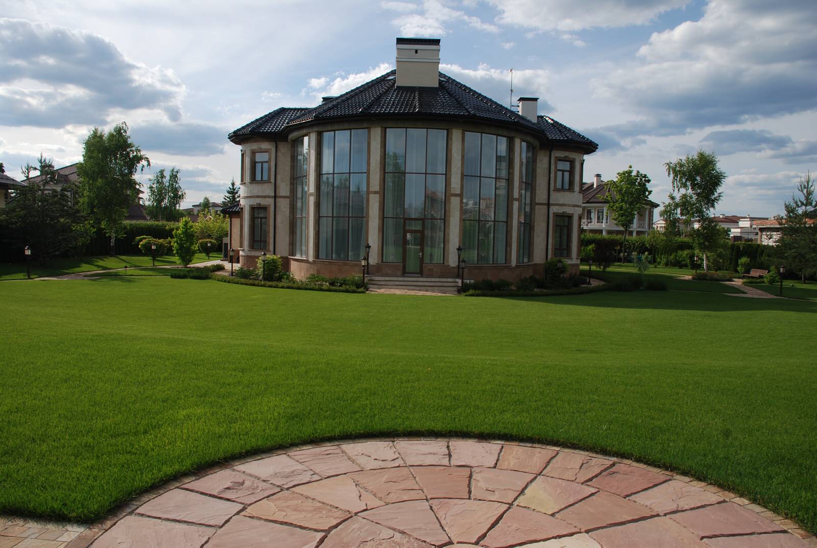 Сад в КП Миллениум Парк