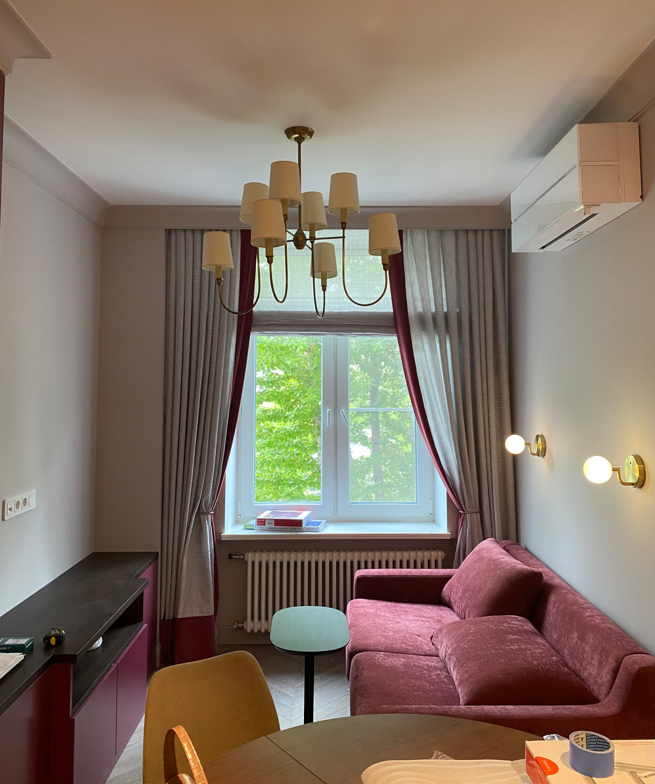 Обложка проекта: Декорирование и стилизация для съемки квартиры в доме 1950-х годов по проекту ди