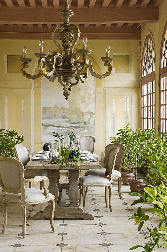 Столовая во французском стиле