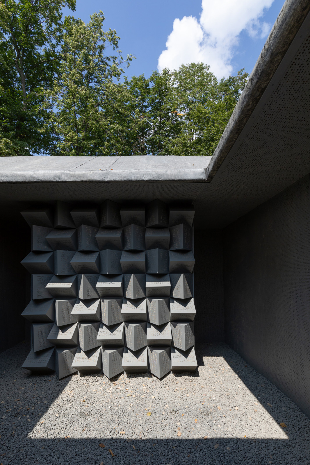 Обложка проекта: Презервация Тишины