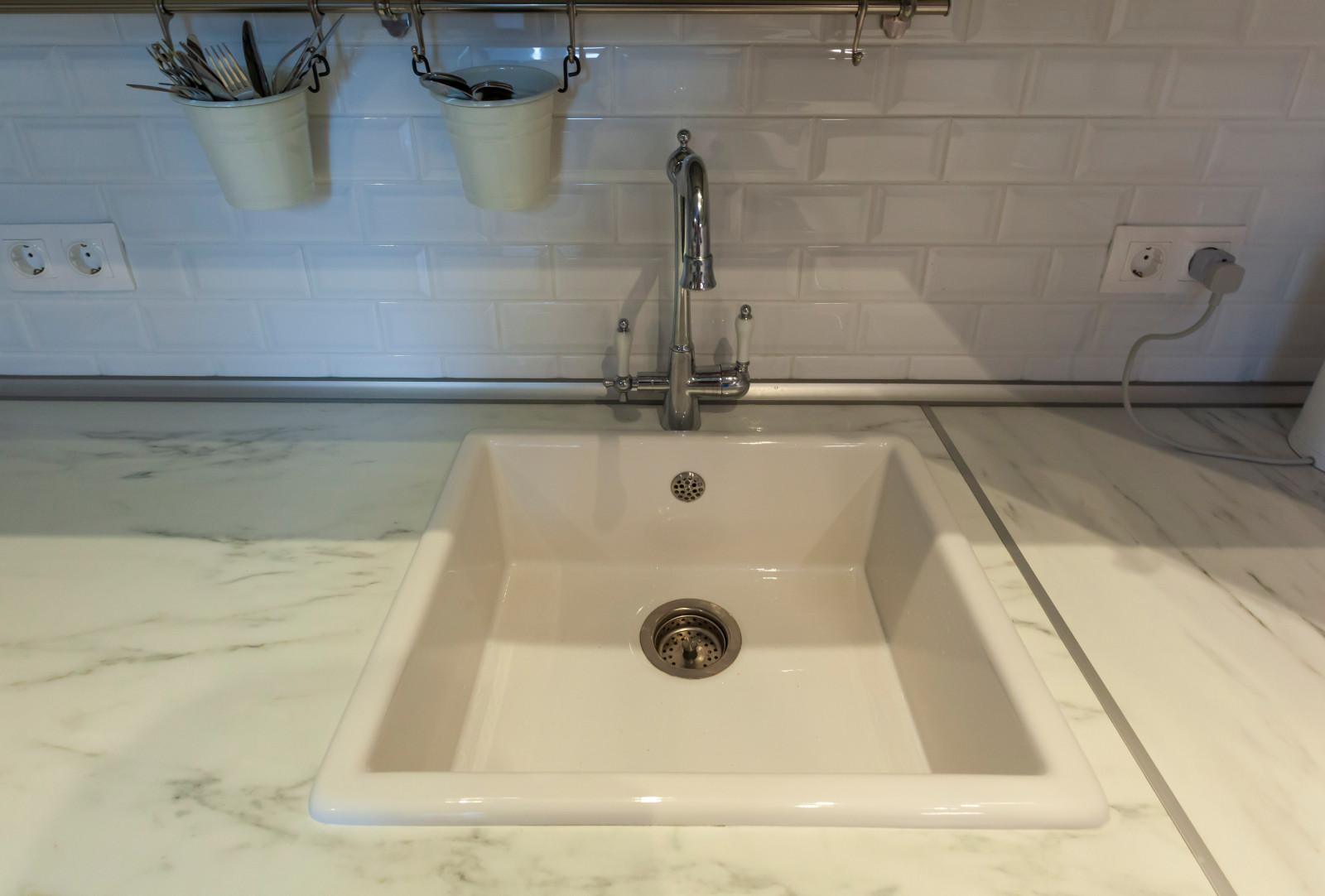 Обложка проекта: Кухня в скандинавском стиле 10 метров