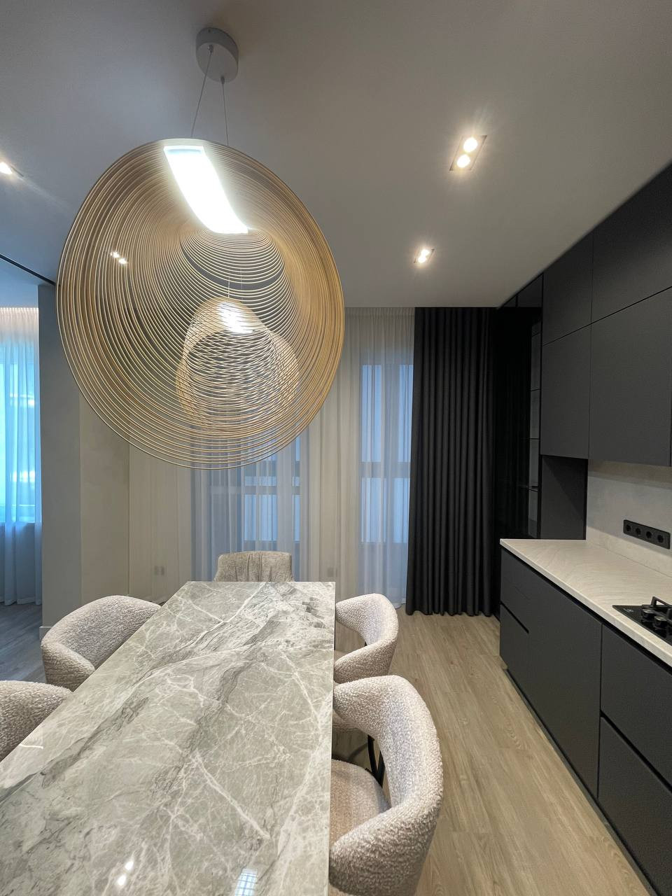 Двухкомнатная квартира с современным дизайном