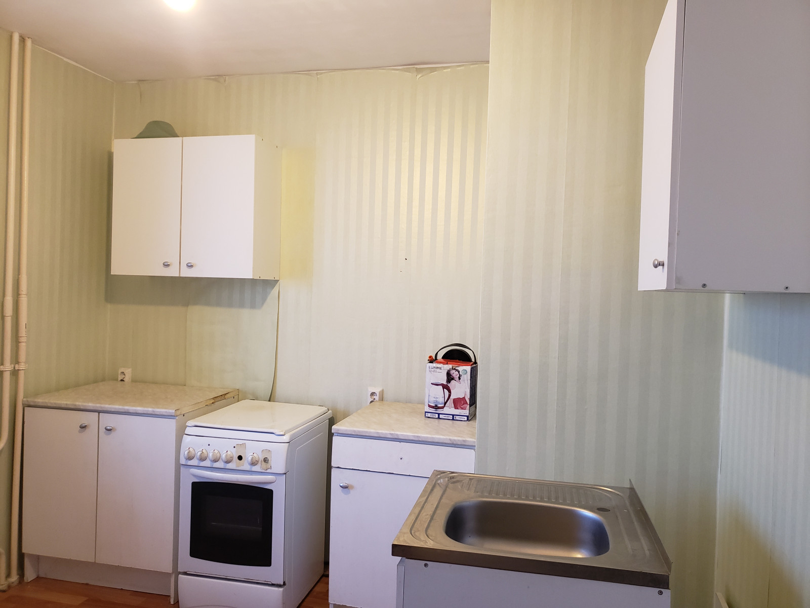 До и после: 4 маленьких изолированных кухни — дизайнерский ремонт