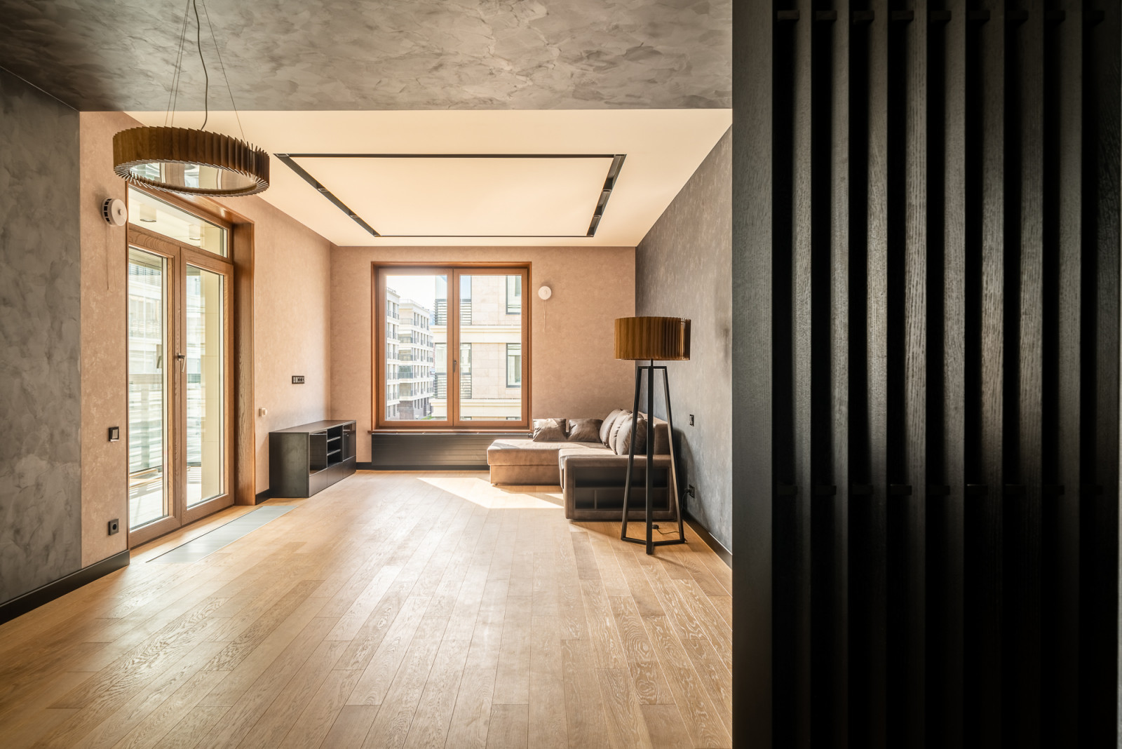 Крестовский де Люкс