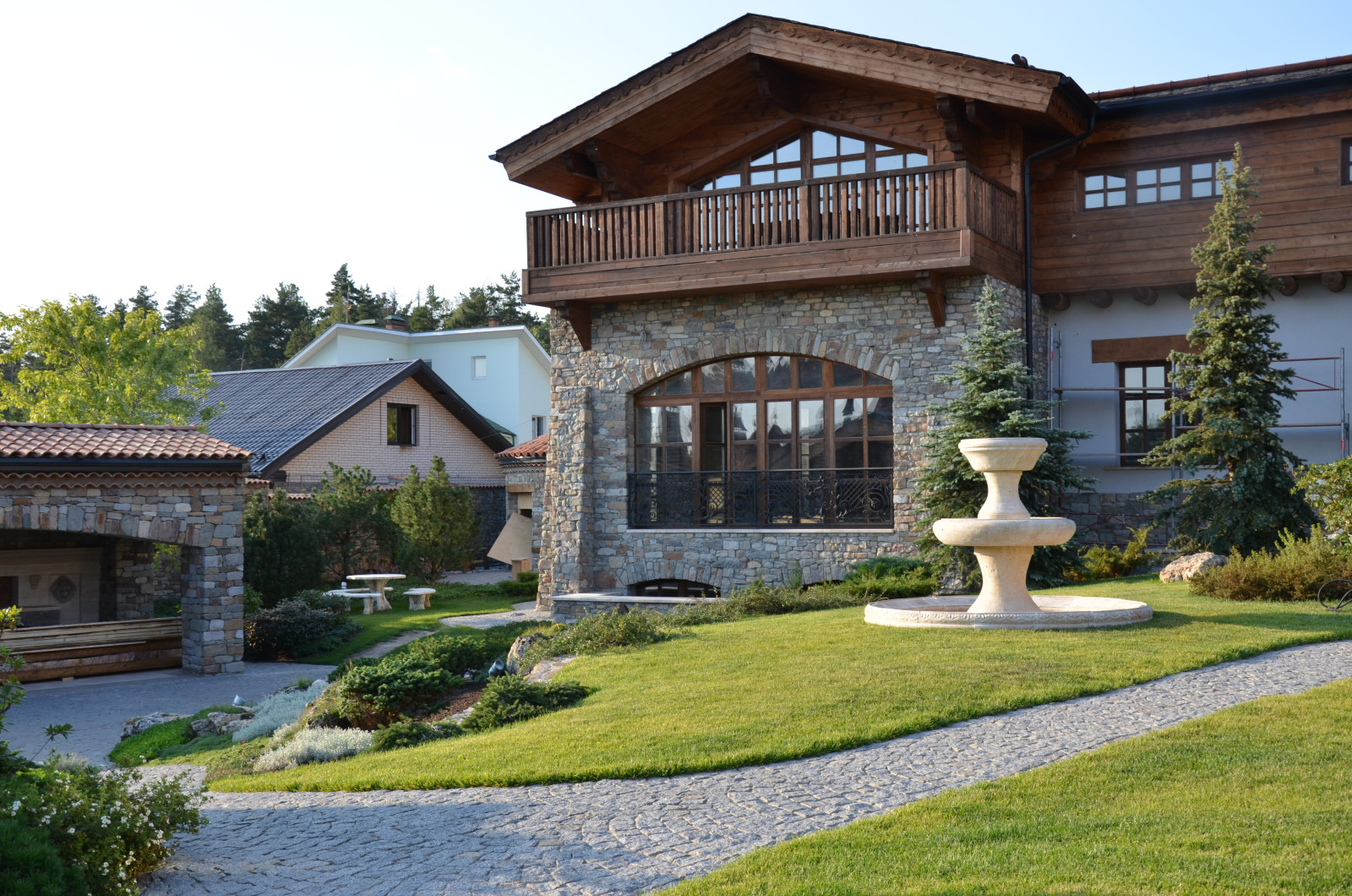 Итальянский сад в КП Европа 2013 г