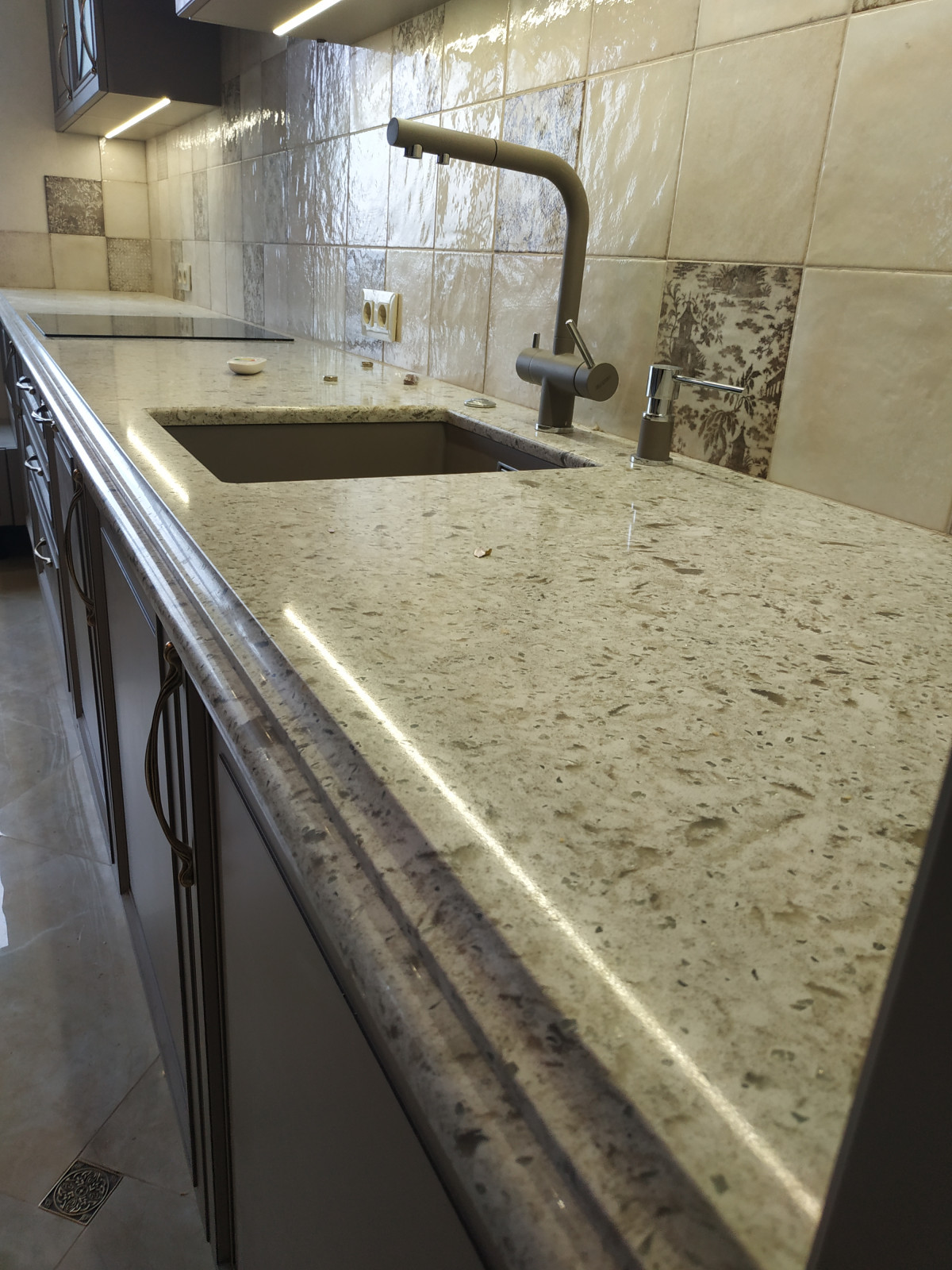 Кварцевый агломерат beleNco (Турция)