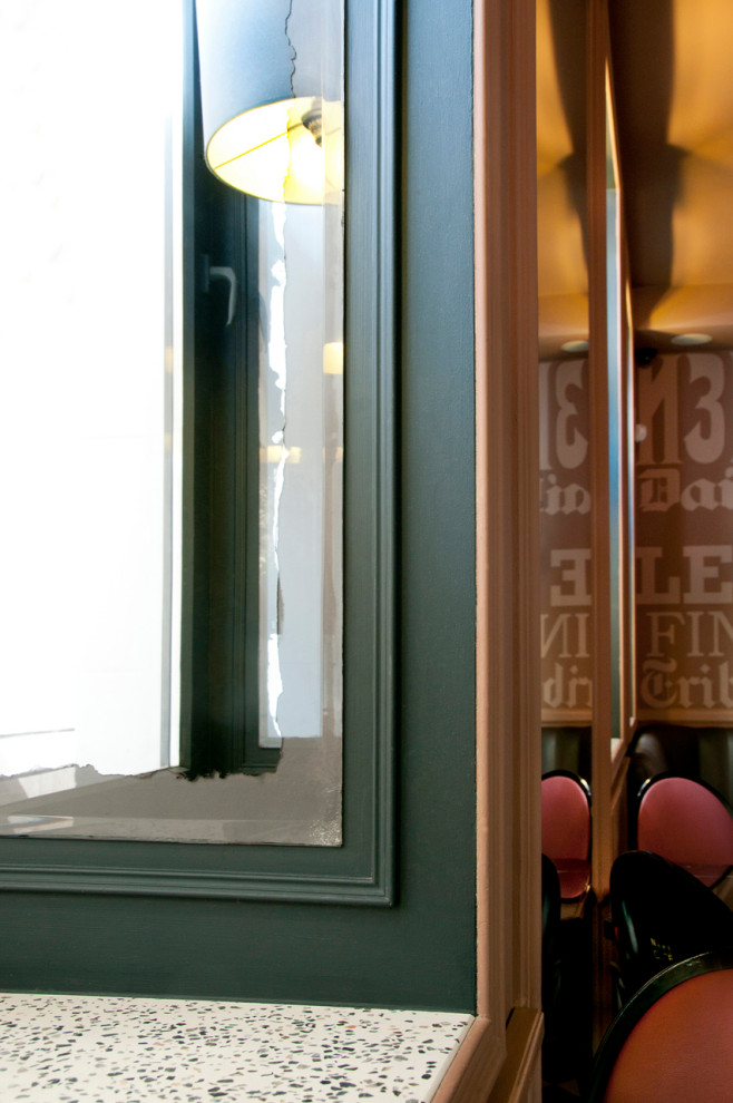 Цветная и фактурная метаморфоза  News Cafe в Минске